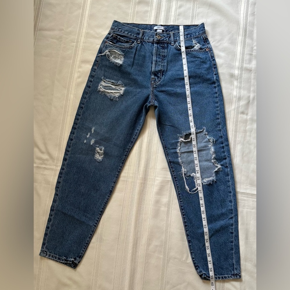 Forever 21 Women's Relaxed Blue Distressed Jeans - Picture 9 of 14